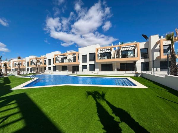 Chalet en Barrio Villamartín-Las Filipinas