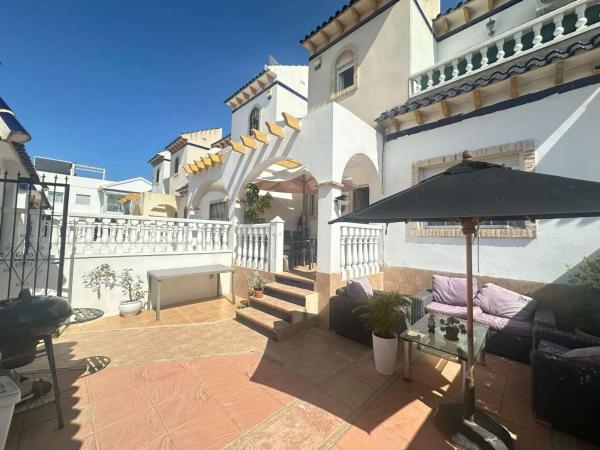 Dúplex en Barrio Los Almendros-La Florida