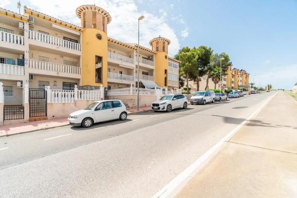 Piso en carretera San Miguel de Salinas s/n