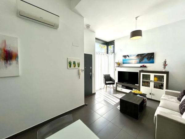 Chalet pareado en calle Paso de Calais