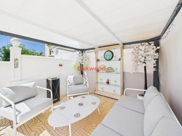 Chalet en avenida de las Especias