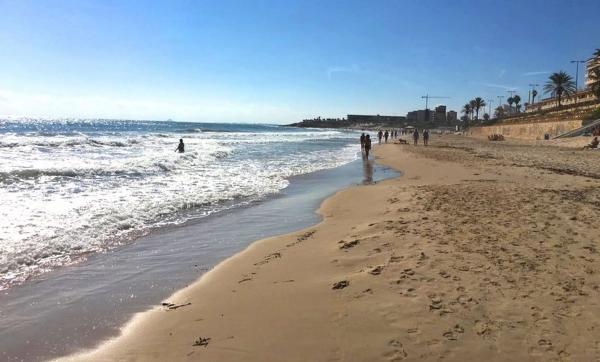 Casa independiente en calle Liverpool, 5