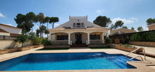 Casa independiente en calle haya