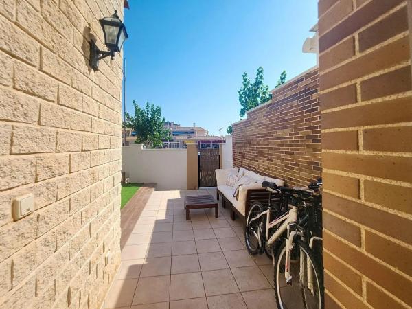 Casa independiente en avenida de Europa