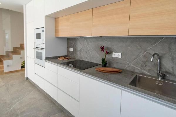 Casa independiente en avenida Severiano Ballesteros