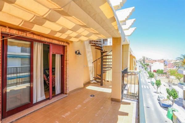 Ático en calle Albacete, 41