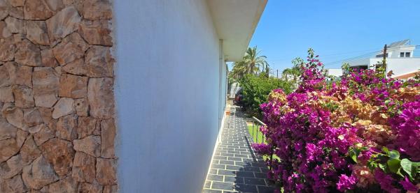 Chalet adosado en avenida de Suecia, 26