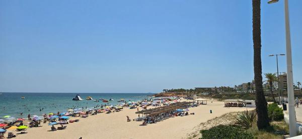 Chalet adosado en avenida de Suecia, 26