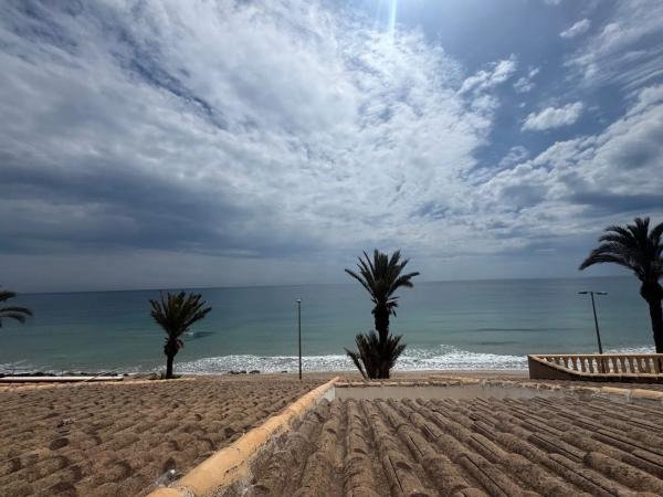 Estudio en avenida de Francia, 4