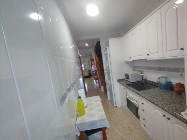 Chalet adosado en calle la Estrella