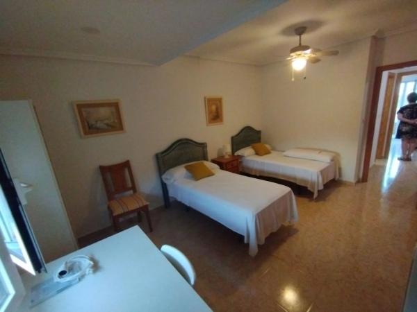 Chalet adosado en calle la Estrella