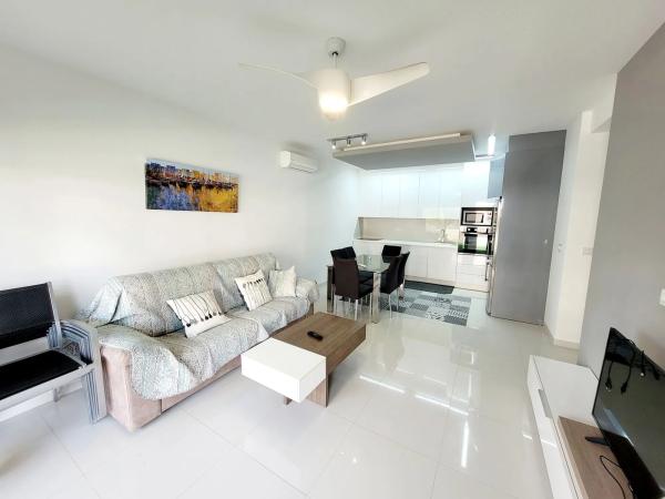 Chalet adosado en calle leverpol