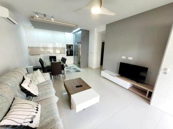 Chalet adosado en calle leverpol