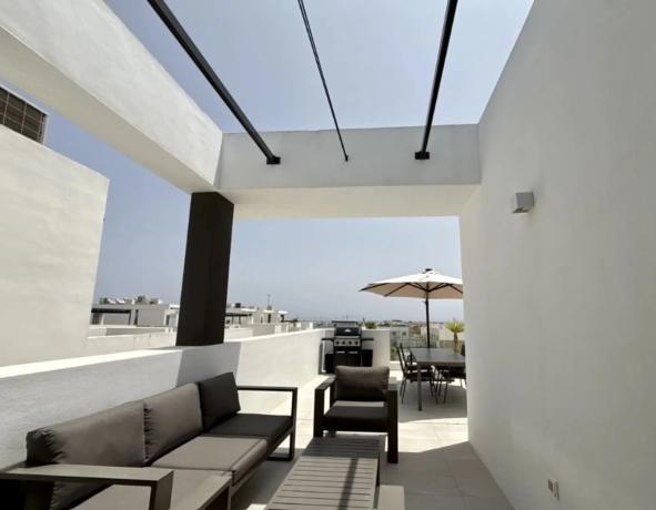 Piso en avenida Costa Blanca