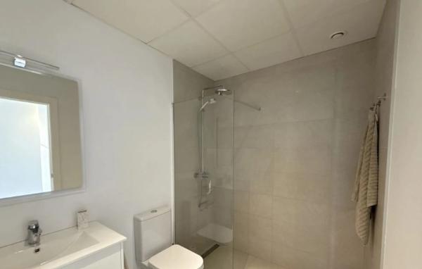 Piso en avenida Costa Blanca