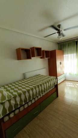 Piso en calle Doctor Rafael Poveda Escudero, 77 b