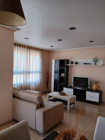 Piso en calle Doctor Rafael Poveda Escudero, 77 b