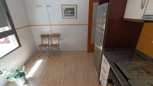 Piso en calle Doctor Rafael Poveda Escudero, 77 b