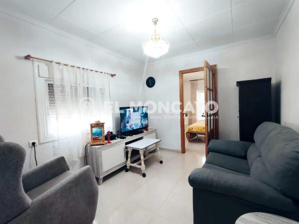 Chalet adosado en calle del Parque Miño