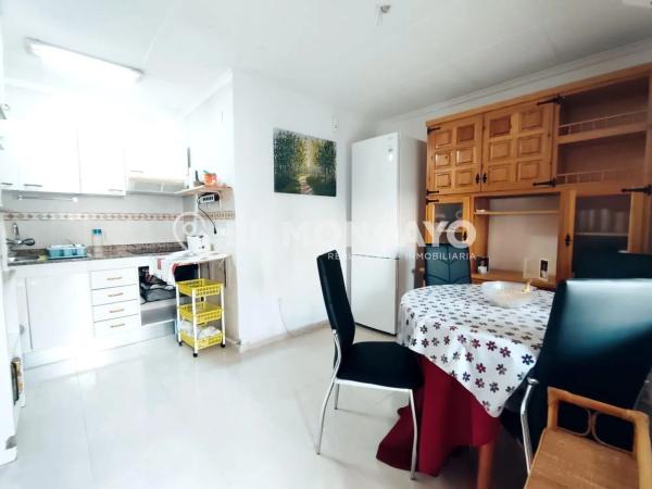 Chalet adosado en calle del Parque Miño