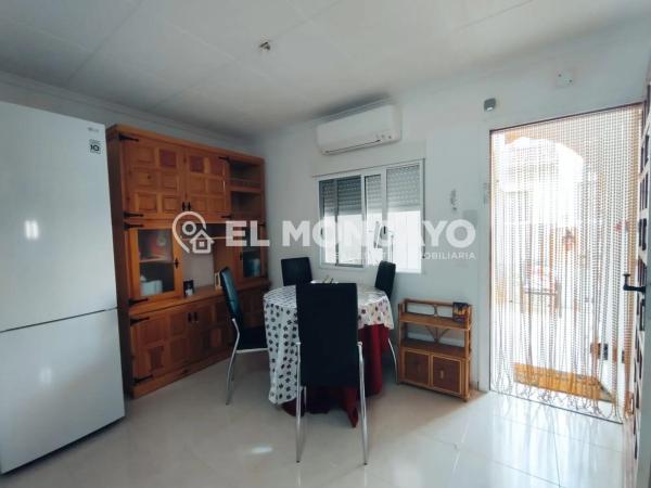 Chalet adosado en calle del Parque Miño