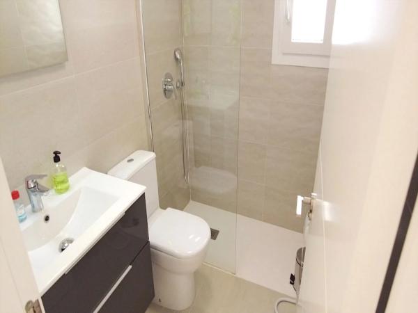 Casa independiente en calle Luis Buñuel