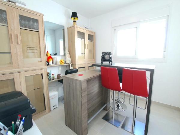 Casa independiente en calle Luis Buñuel