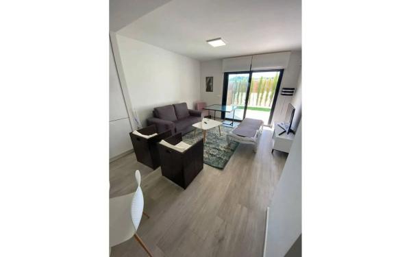 Casa independiente en calle lo Aguirre, 10 -34