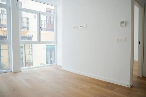 Piso en venta en Calle Ramón Albarrán, 3