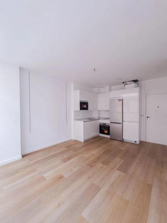 Piso en venta en Calle Ramón Albarrán, 3