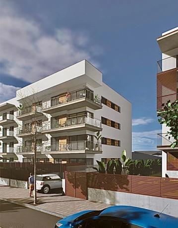 Garaje en venta en avenida de la Collada, 108