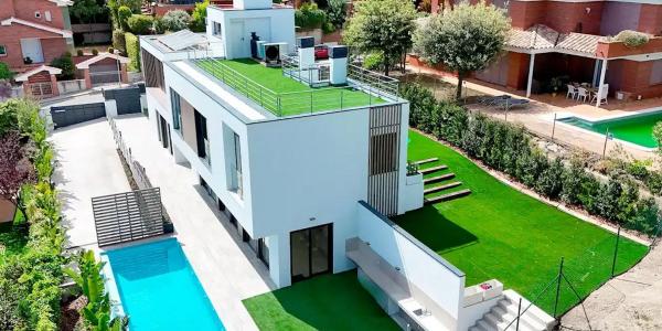 Casa o chalet independiente en venta en calle Diane Fossey, 4