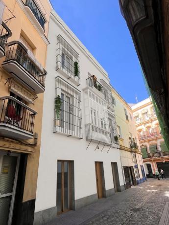 Ático en venta en calle Cristóbal Colón, 24