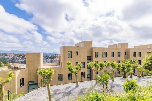 Piso en venta en Rodil, 53