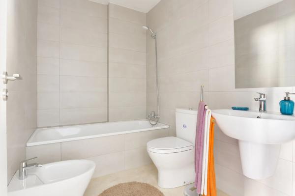 Chalet adosado en venta en Alfonso X el Sabio Esq. C/Carmen s/n