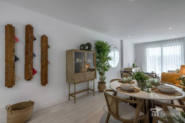 Piso en venta en Ramón y Cajal, 16