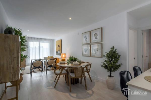 Piso en venta en Ramón y Cajal, 16