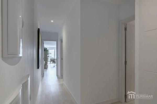 Piso en venta en Ramón y Cajal, 16