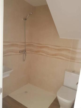 5 viviendas unifamiliares adosadas