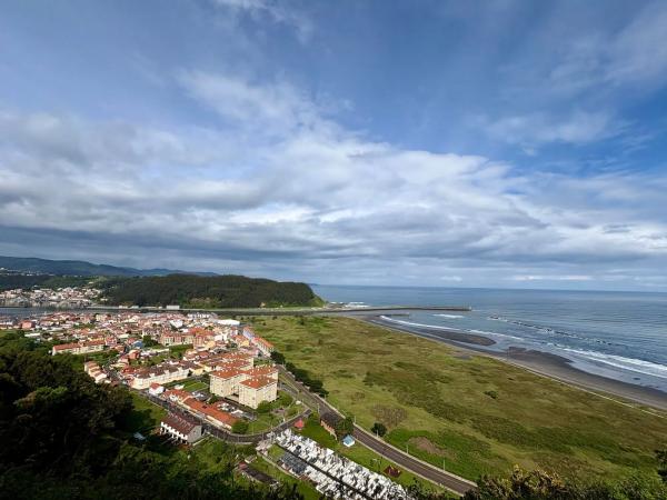 Piso en venta en Avenida de los Quebrantos, 17