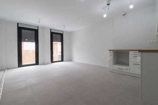 Piso en venta en calle doña perfecta, 148