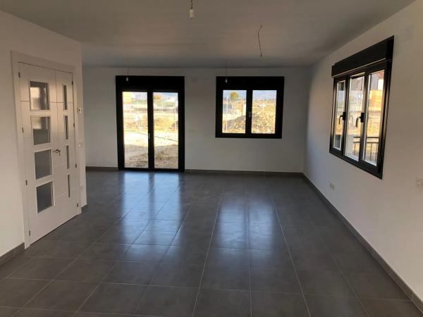 Piso en venta en calle los Pajarones, 2