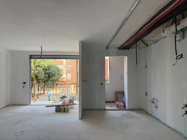 Piso en venta en calle Gabriela Mistral, 15