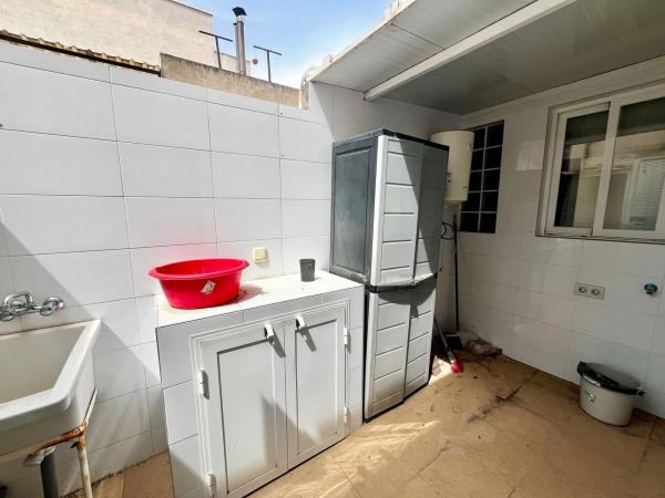 Chalet adosado en calle Larramendi