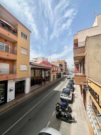 Chalet adosado en calle Larramendi