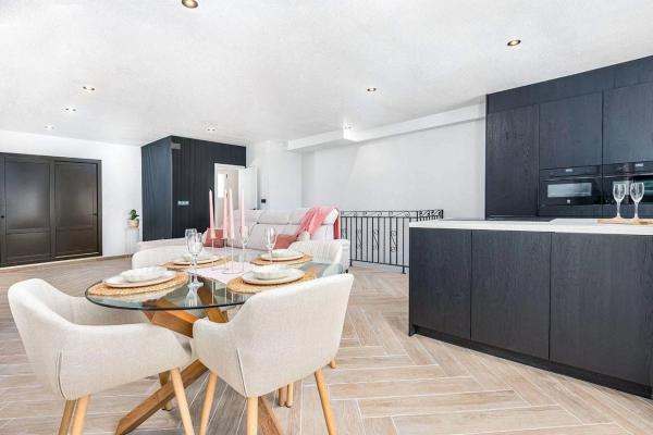 Chalet adosado en calle sierra de alcazar