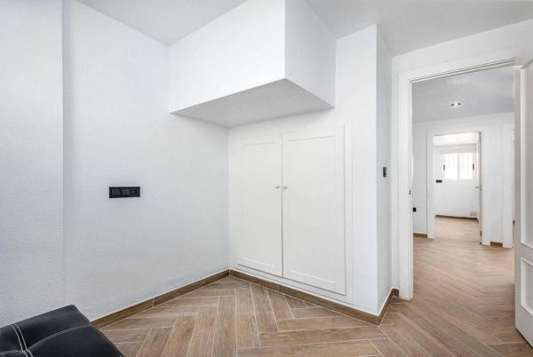 Chalet adosado en calle sierra de alcazar