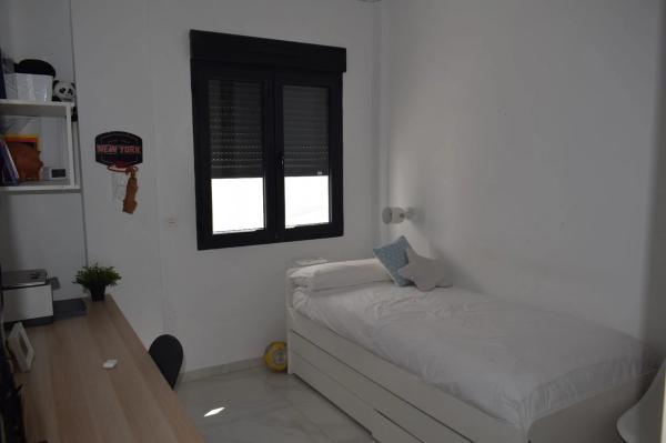 Chalet en calle Maria Goyri