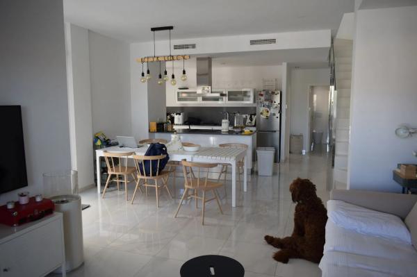 Chalet en calle Maria Goyri