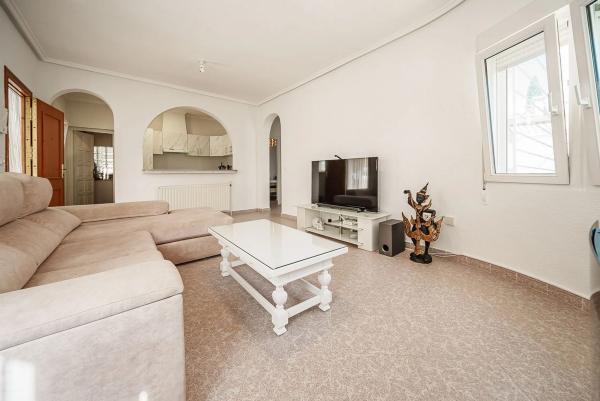 Casa independiente en calle Pintores